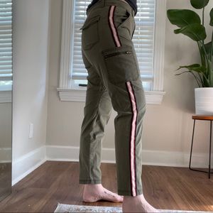 Athleta Summit Cargo Pant size 12 stripe